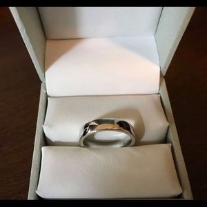 Men’s Wedding Ring 14k White Gold, 5 mm, Size 8
